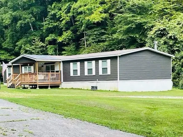 2112 Highway 172 Rte, Staffordsville, KY 41256