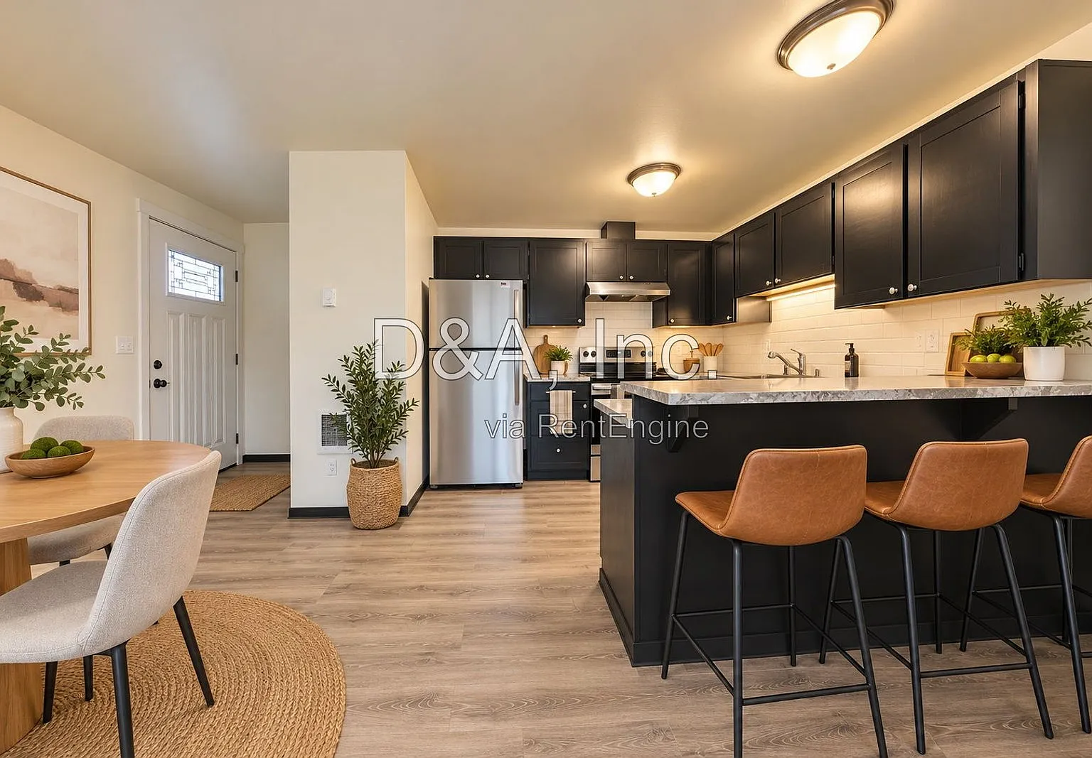 1 bed, 1.0 bath, 600 sqft, $1,395 — Photo 2