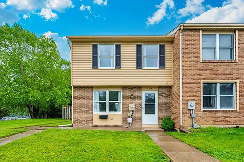 214 Ashfield Ct Photo 1