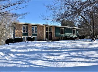 15909 Jug St, Burton, OH 44021