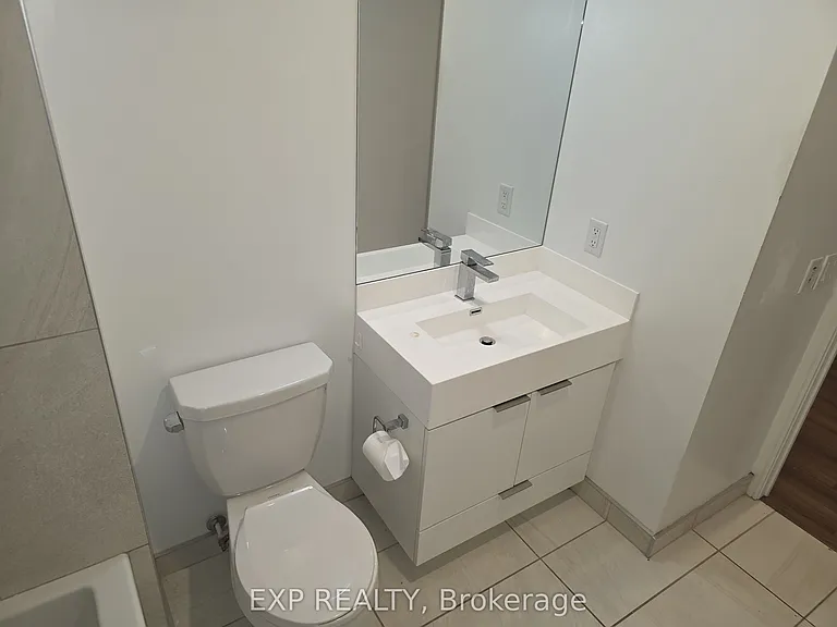 30 Samuel Wood Way #1606 — Photo 8