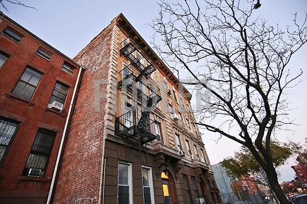 Rented by Fiddler Realty | media 24