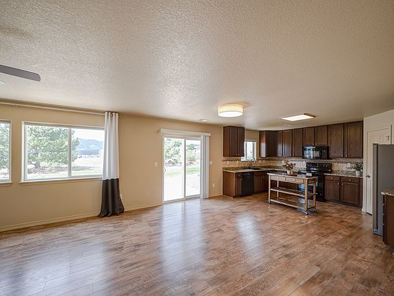 5th image of 13166 Canyons Edge Dr