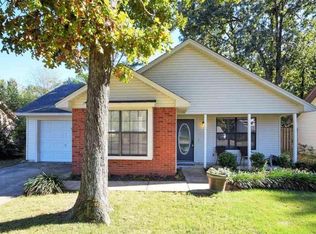 35 Oak Forest Dr, Maumelle, AR 72113