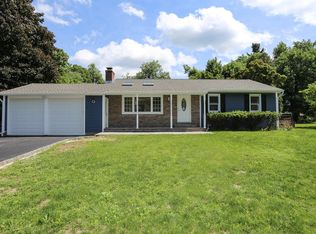 9 Budd Dr, Bethel, CT 06801