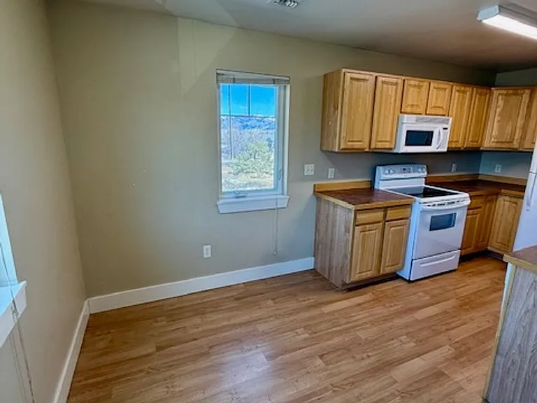 2123 W Durston Rd #24 — Photo 8