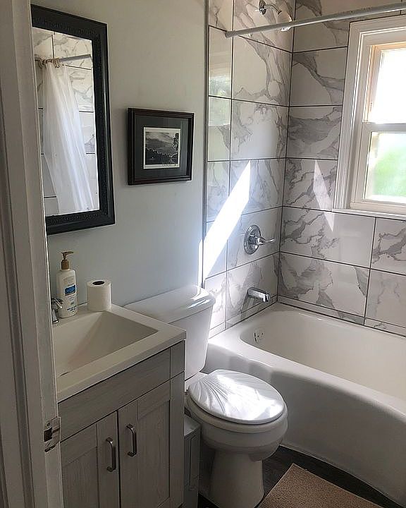 1st image of 1216 Putnam St
