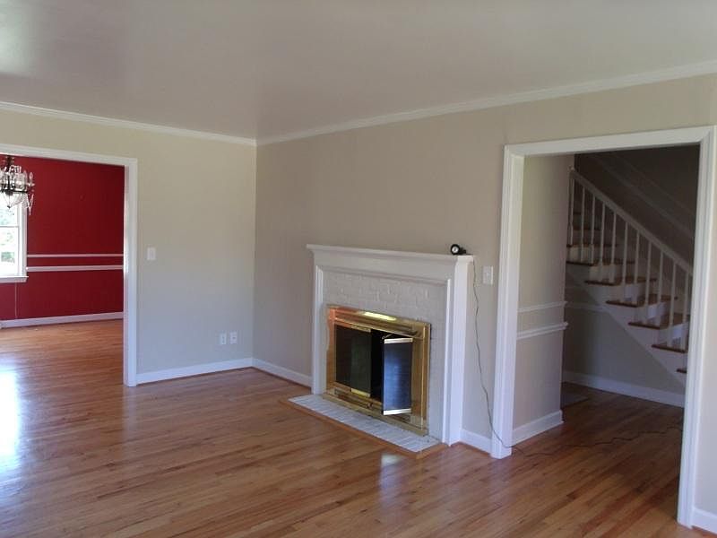 2nd image of 103 N Reed Dr