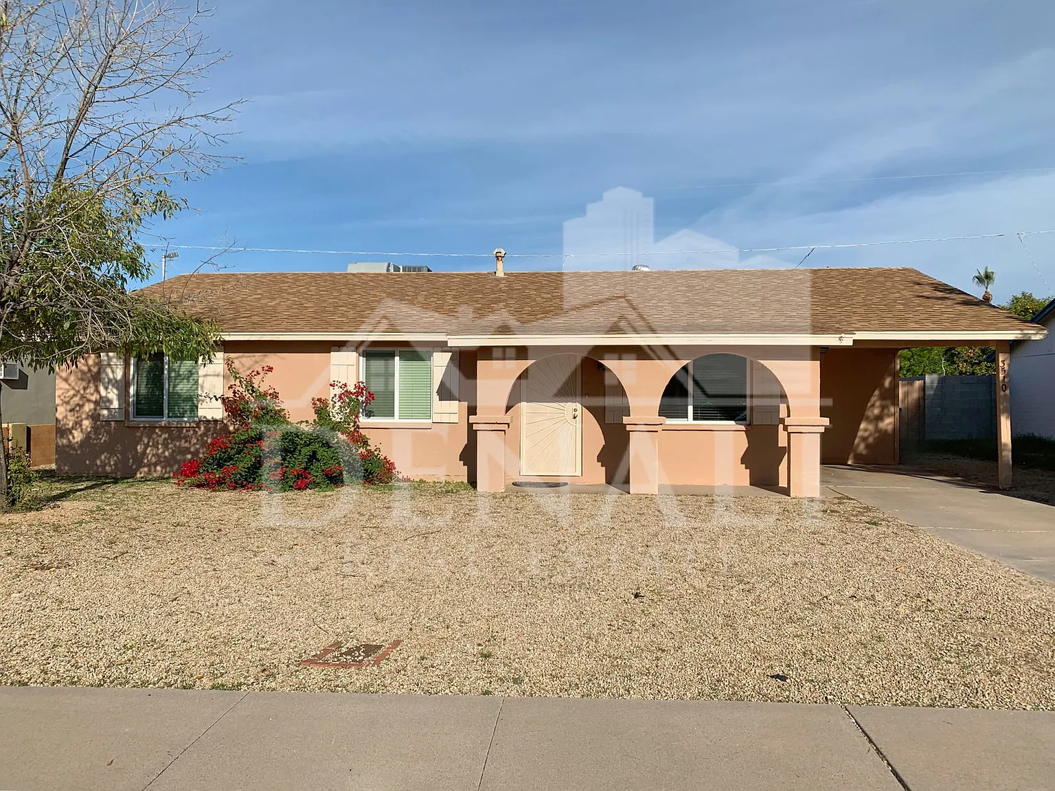 3 bed, 2.0 bath, 1240 sqft, $1,970 — Photo 1