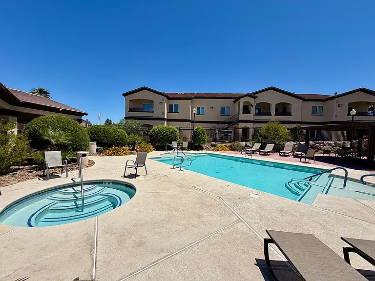2291 W Horizon Ridge Pkwy #1101 — Photo 16