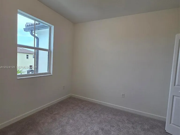 2764 SE 26th Ave #2764 — Photo 9