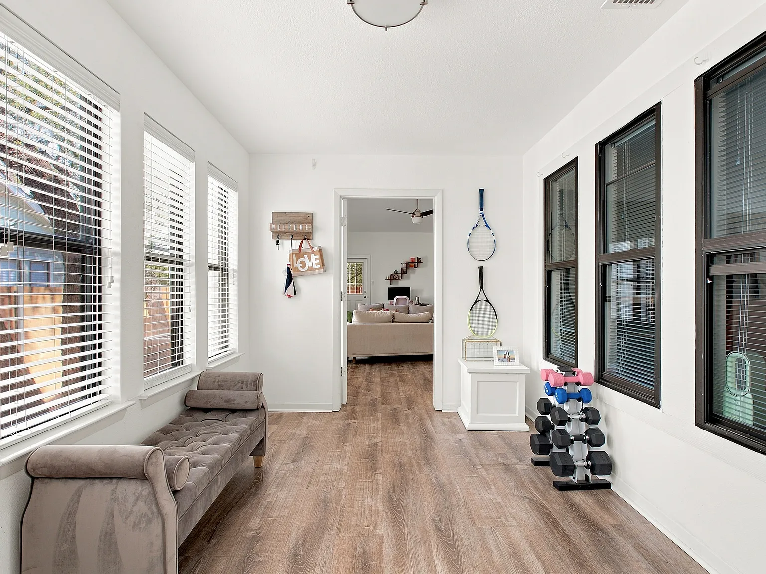 2 bed, 1303 sqft, $2,500 — Photo 2