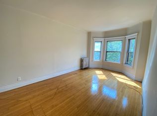 668-72 W Sheridan Rd #670-2, Chicago, IL 60613