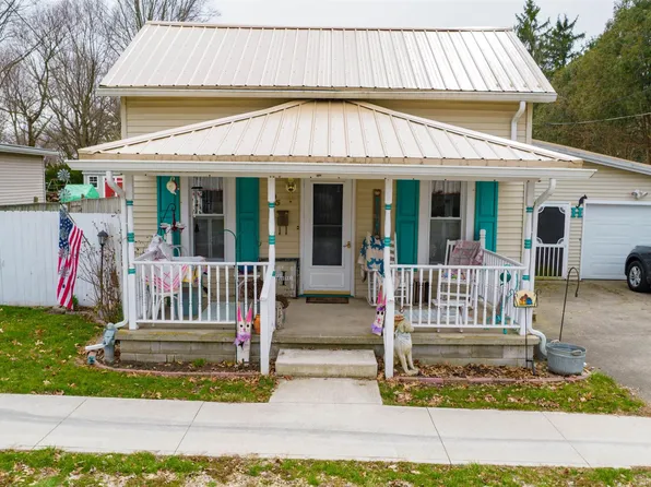 205 E 9th St, North Manchester, IN 46962