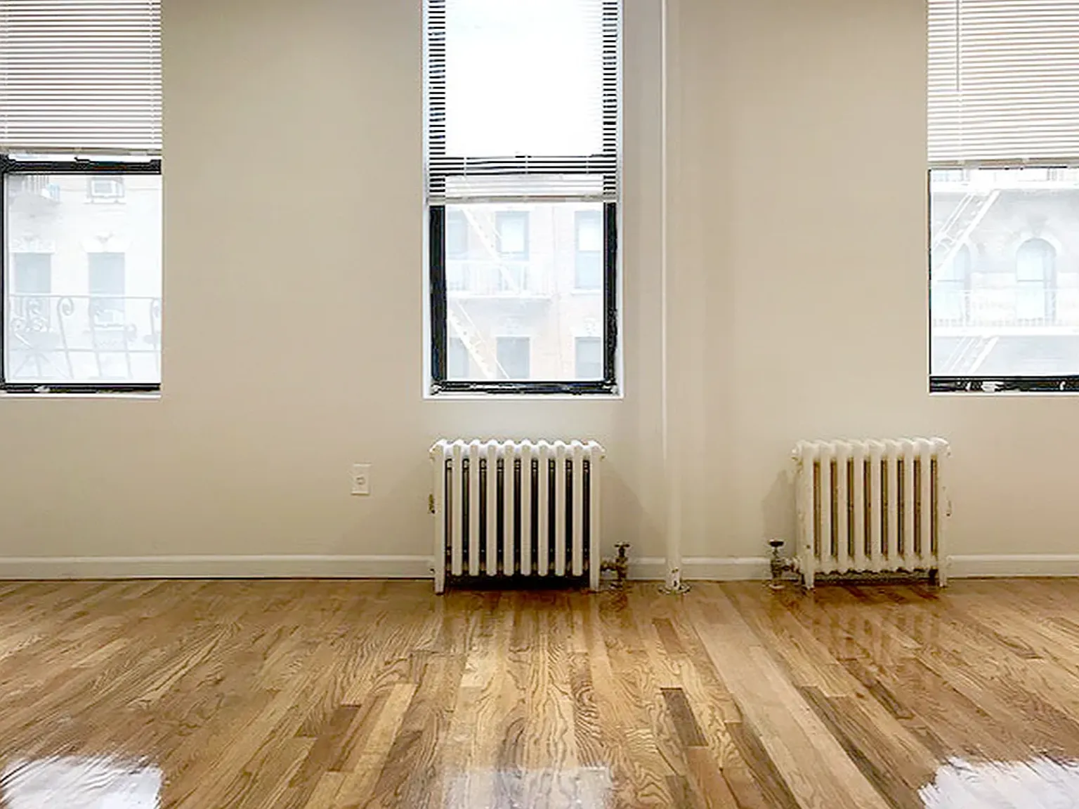 235 East 25th Street — Photo 3