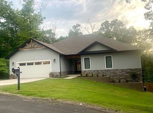 13 Romney Ln, Bella Vista, AR 72715