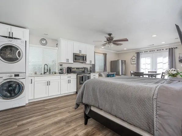 1821 Brookline St #2, San Diego, CA 92102