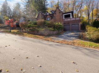 116 Scottholm Ter, Syracuse, NY 13224