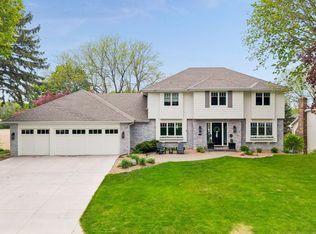 18425 5th Ave N, Plymouth, MN 55447