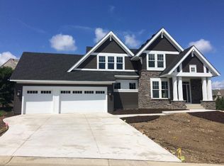 24975 Glen Rd, Shorewood, MN 55331