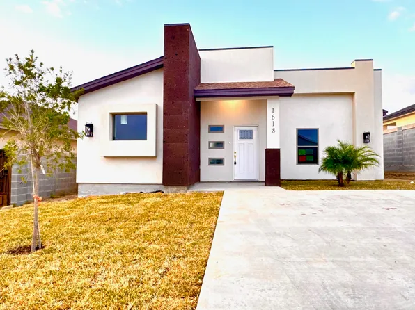 1618 Doctora Eve Perez Ln, Laredo, TX 78046