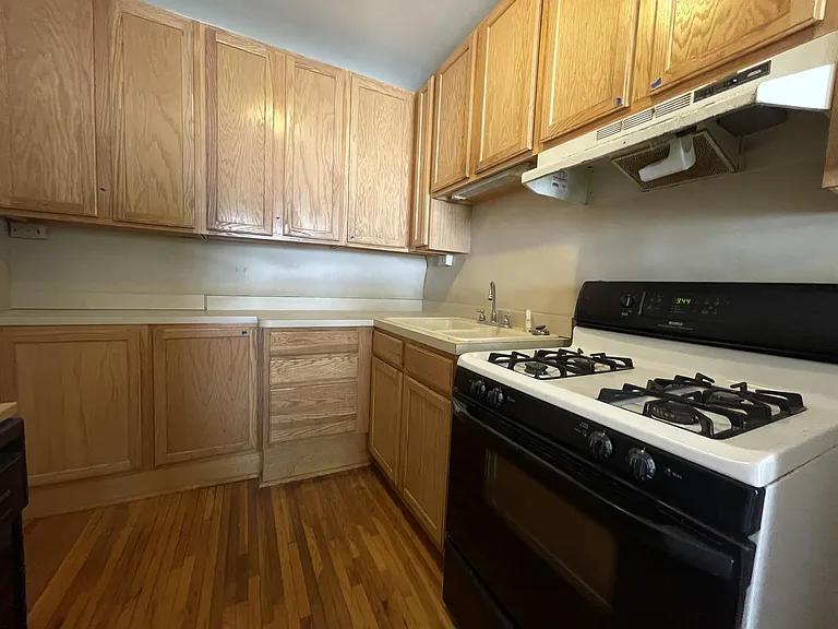 3528 Emerson Ave S #4 — Photo 9