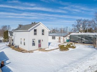 N3663 Tremont St, Hortonville, WI 54944