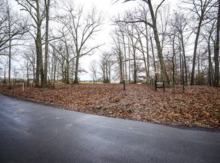 2103 Castelow Rd, Greenbrier, TN 37073