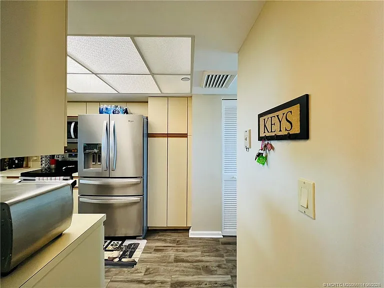 8880 S Ocean Dr #402 — Photo 3