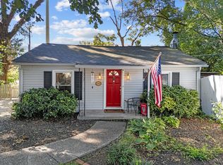 3917 Lexington Dr, Raleigh, NC 27606