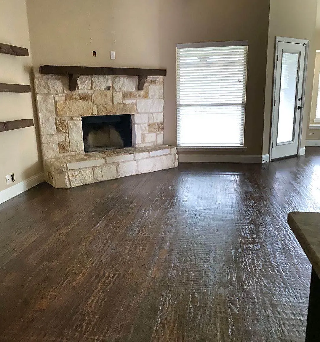 3 bed, 1611 sqft, $2,250 — Photo 3