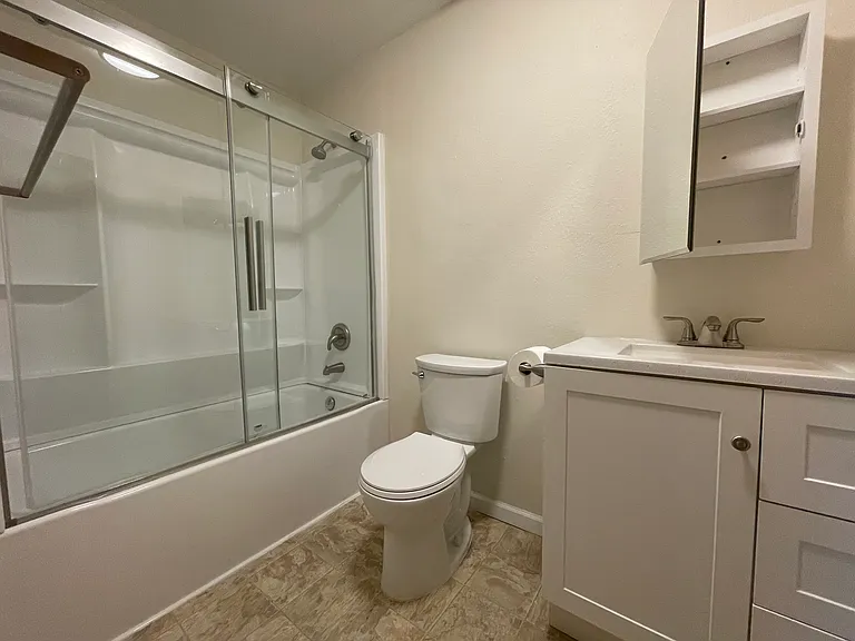 48220 White Oak Dr — Photo 7