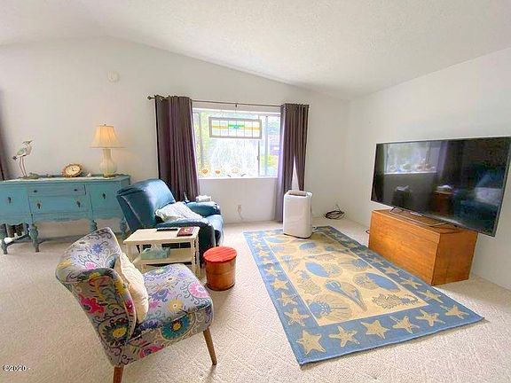 5th image of 780 SE Bird Ave