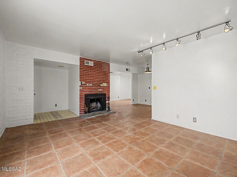 1st image of 8450 E Old Spanish Trl APT 225
