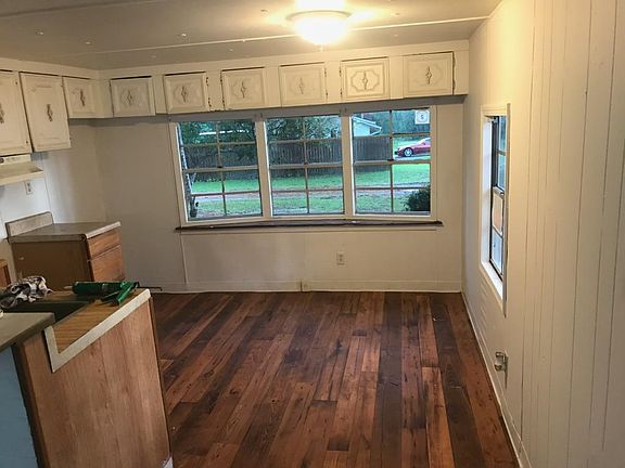 Kitchen area..