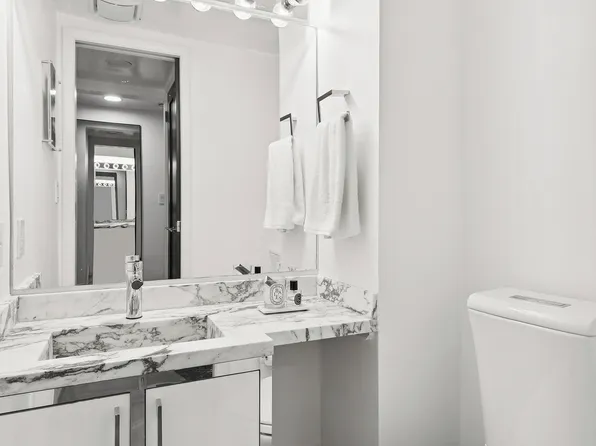 255 West 92nd Street image 10 of 10