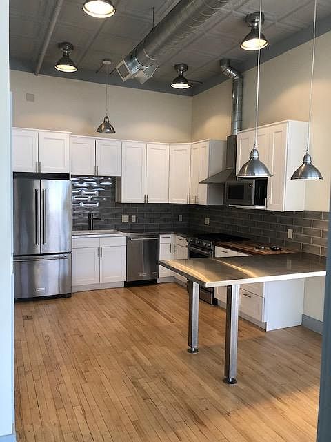 1st image of 504 Shoup Ave APT 230