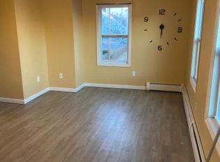 235 Tremont St #2E, Fall River, MA 02720