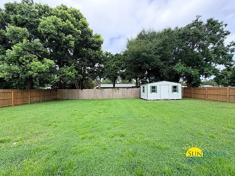 48 Poulton Dr — Photo 27