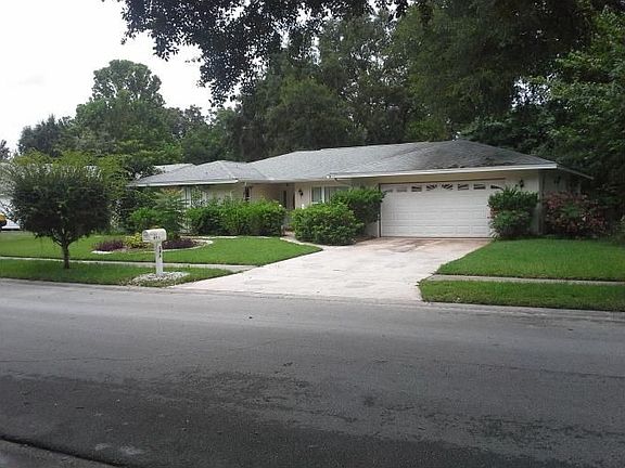 3rd image of 646 Peachwood Dr