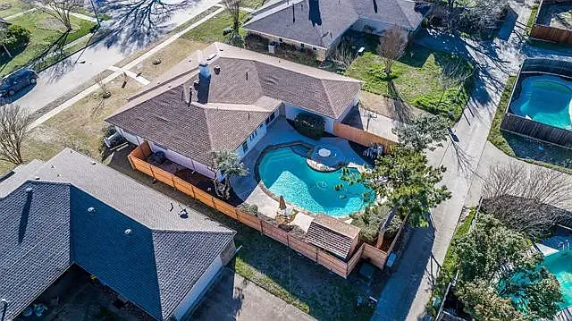 1101 N Park Dr — Photo 20