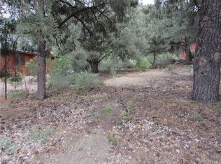 2704 Hillcrest Ct, Frazier Park, CA 93225