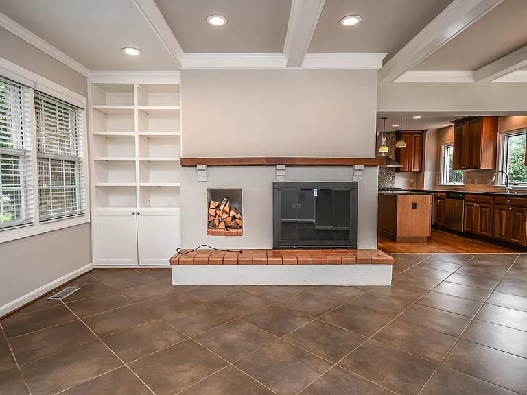 1211 Vinita Ln — Photo 19