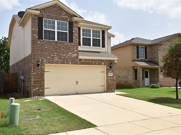 3rd image of 8829 Highland Orchard Dr