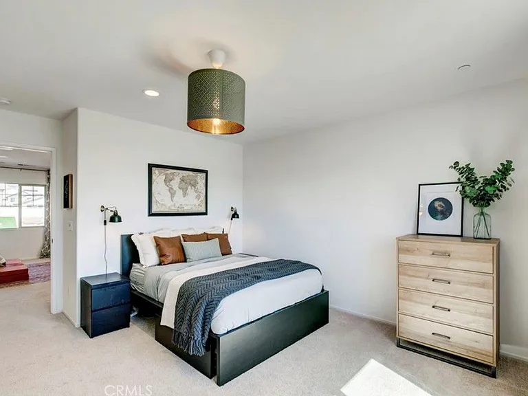 5802 Julian Way — Photo 10