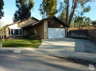 4354 N Robinwood Ct, Moorpark, CA 93021