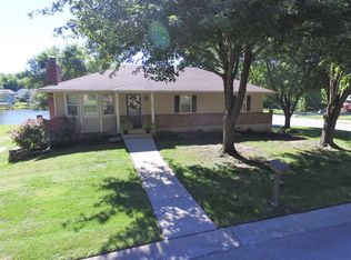 1311 Heather Cir, Kearney, MO 64060