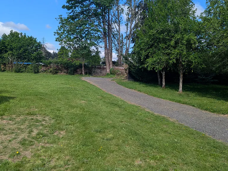 Karen Frazier Rd SE — Photo 2