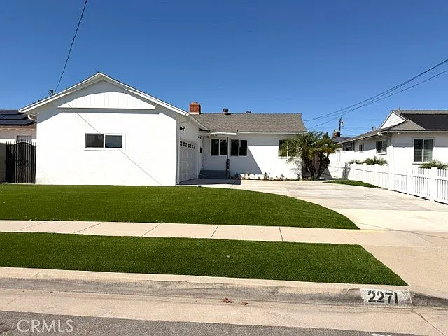 3 bed, 1309 sqft, $4,500 — Photo 2