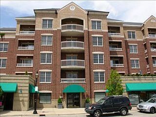 1st image of 570 Crescent Blvd Unit 507